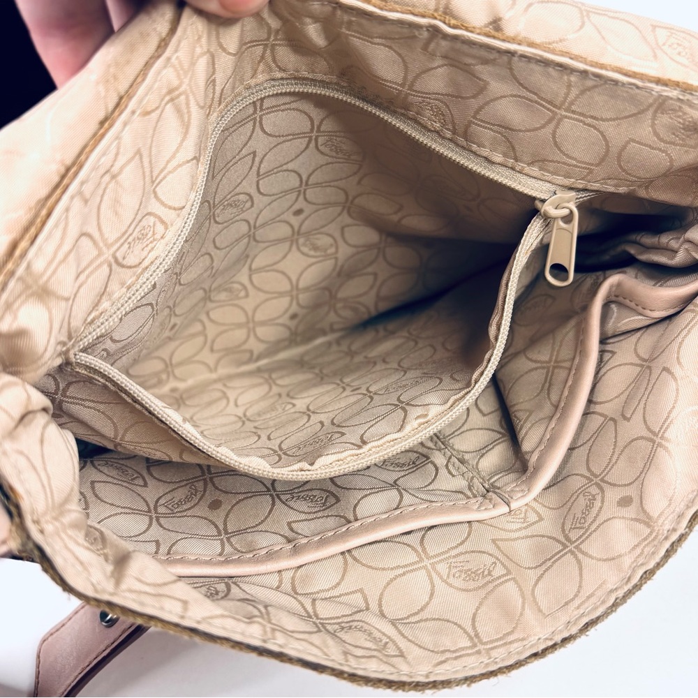 Vintage Fossil Brown, Tan and Cream Suede Leather Retro 70’s Crossbody Bag - Picture 12 of 14